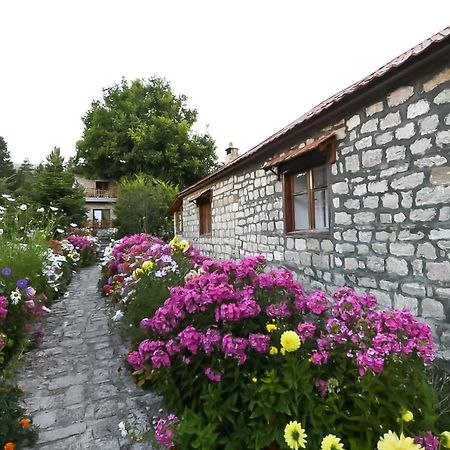 Bujtina Shkodrani Bed & Breakfast Voskopojë Dış mekan fotoğraf