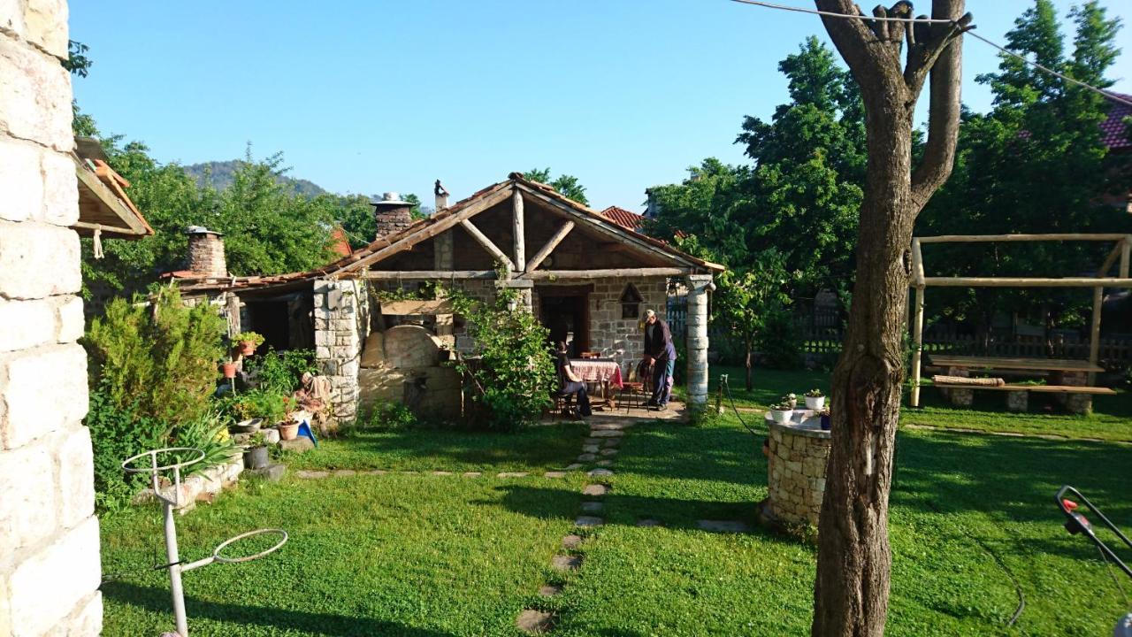 Bujtina Shkodrani Bed & Breakfast Voskopojë Dış mekan fotoğraf