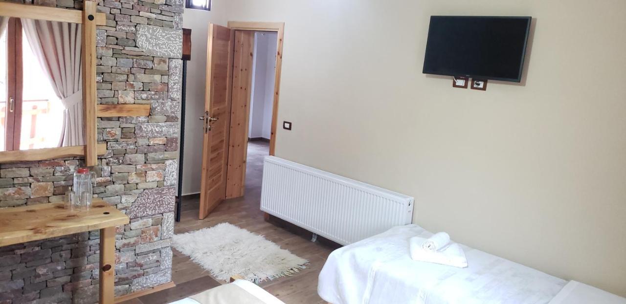 Bujtina Shkodrani Bed & Breakfast Voskopojë Dış mekan fotoğraf