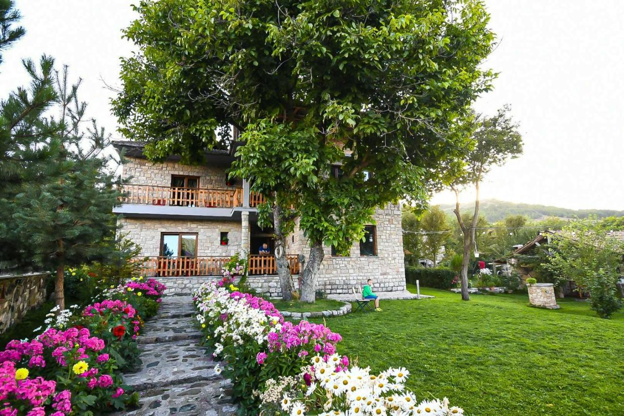 Bujtina Shkodrani Bed & Breakfast Voskopojë Dış mekan fotoğraf