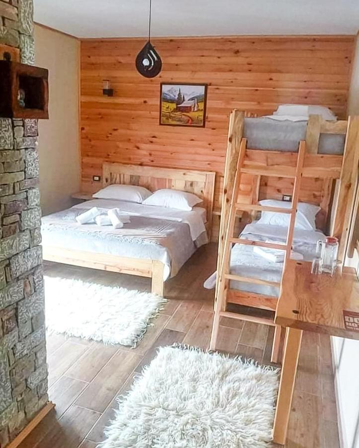 Bujtina Shkodrani Bed & Breakfast Voskopojë Dış mekan fotoğraf
